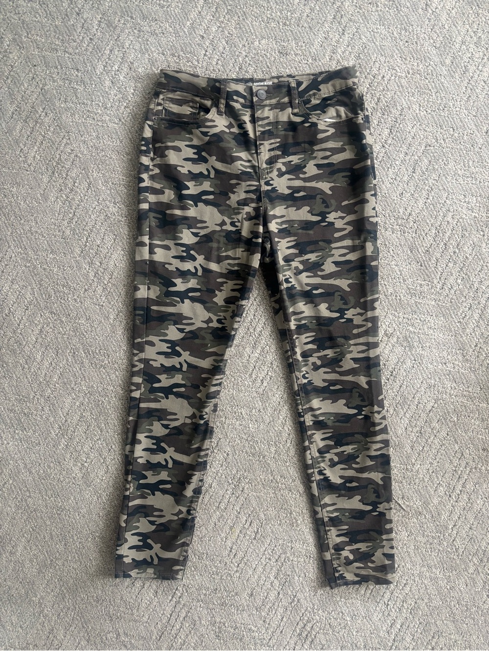 NOBO Women's Olive & Black Camouflage Skinny Pants